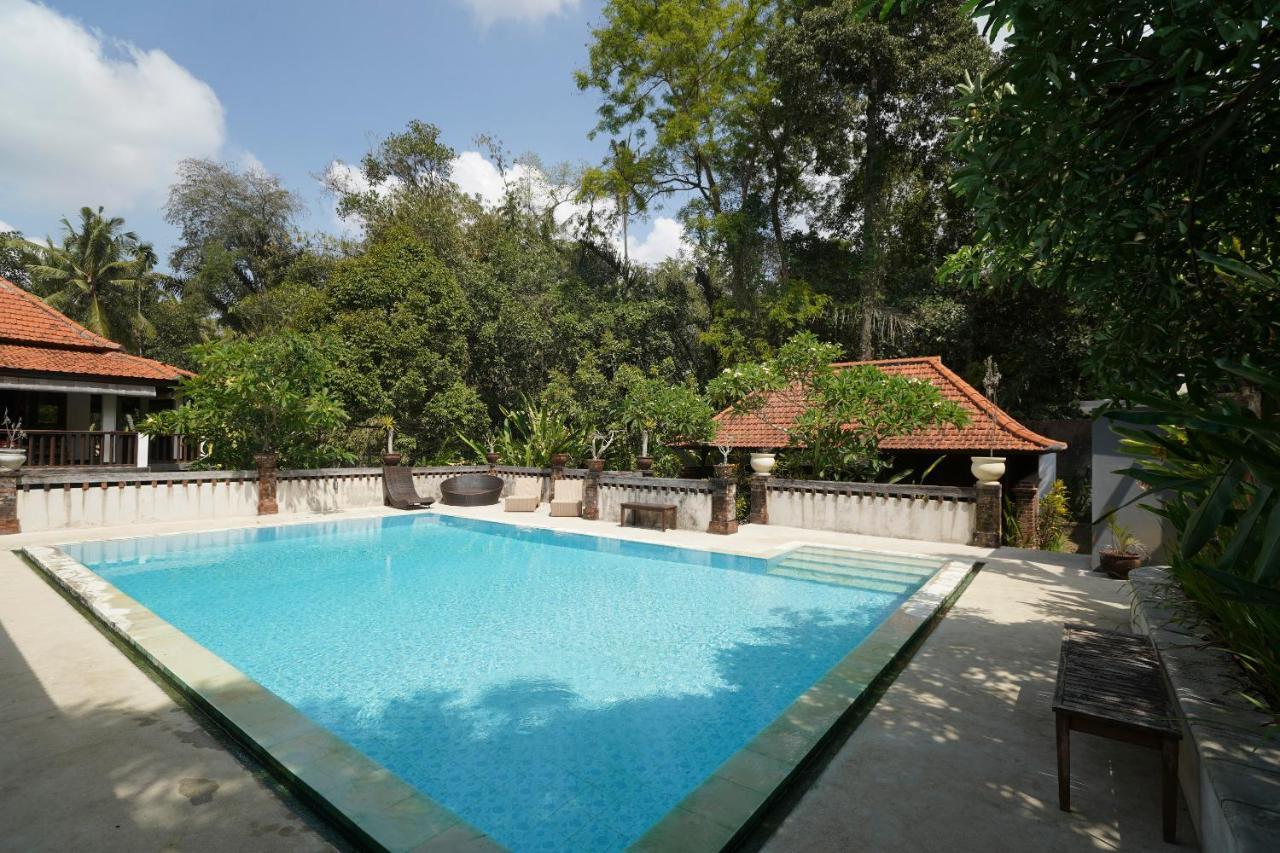 Oyo 1840 Kubu Ubud Hotel Ngoại thất bức ảnh