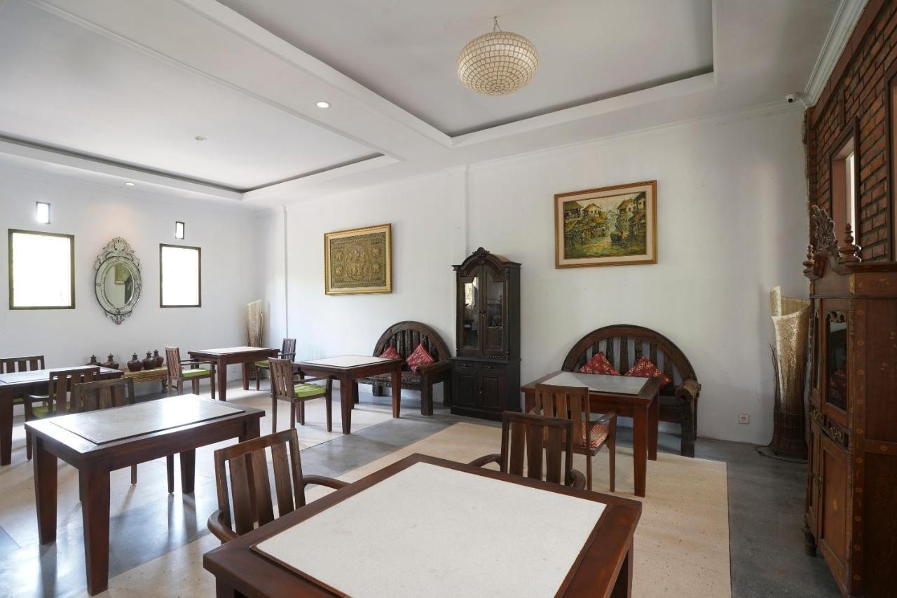 Oyo 1840 Kubu Ubud Hotel Ngoại thất bức ảnh